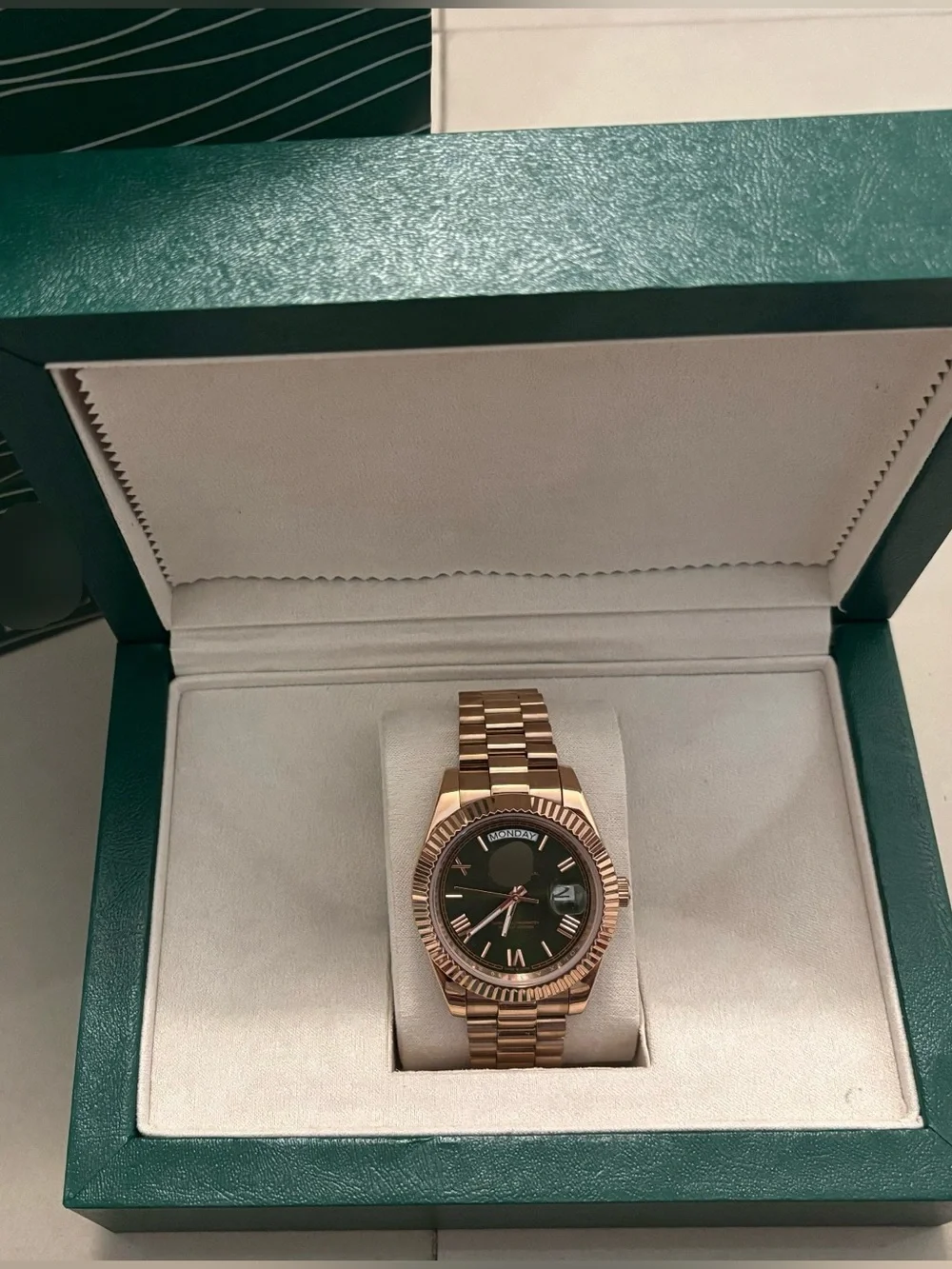 Men's Rose Gold Watch with Green Dial - Luxury Style